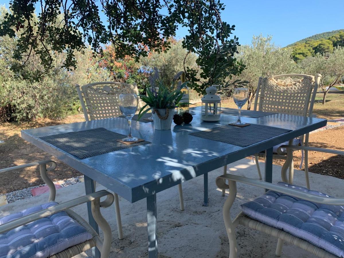 Villa Olive Hill Private House à Poros Town Extérieur photo